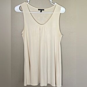 Women's Eileen Fisher 100% Silk Scoop Neck Sleevless Blouse Tank, Size Small